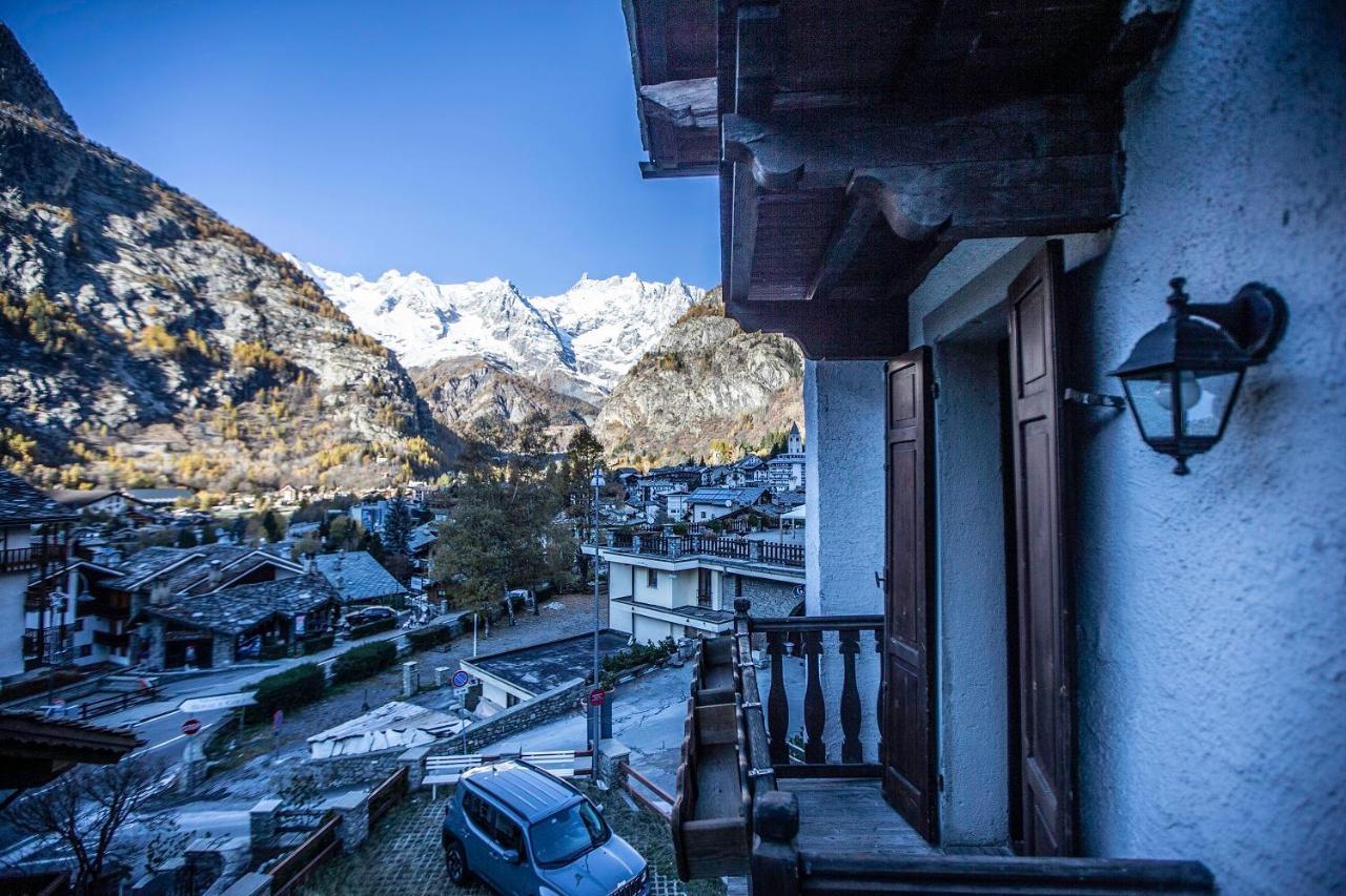 L.a. Apartment Courmayeur